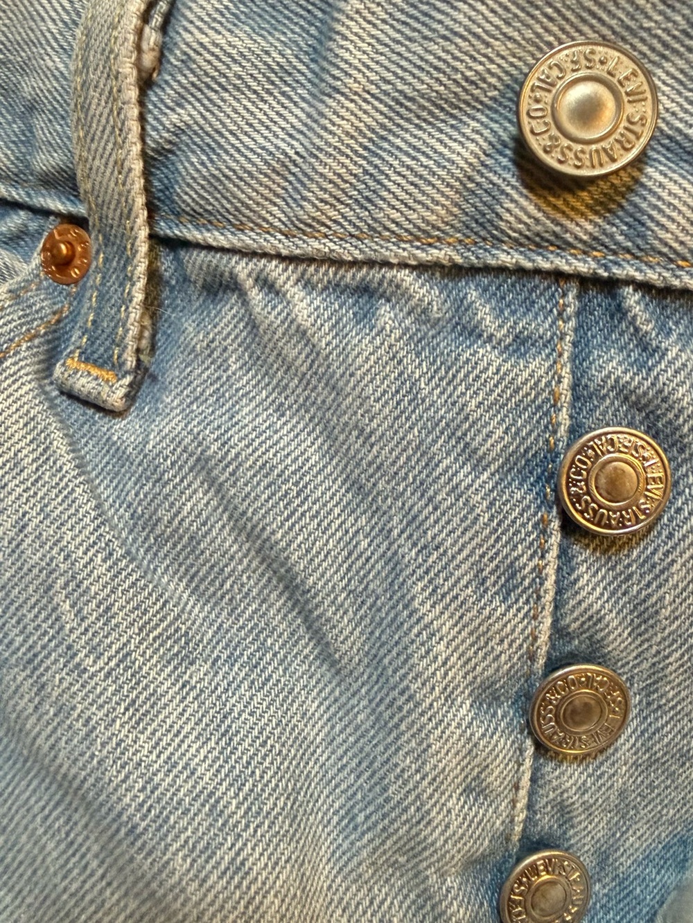 Levi's Premium 501 Original Cropped Women's Jeans with ® red tag - Picture 4 of 7